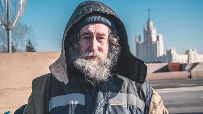 Оппозиционер Саксонов спустился в Москву-реку с моста — утверждает, что сделал это «на спор»